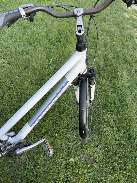 Bialy rower damka 28cali