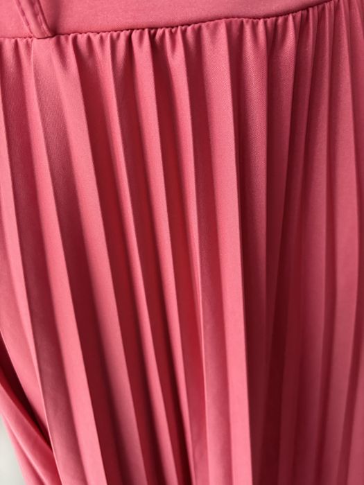 Wyprzedaż! 3 spódnice plisowane