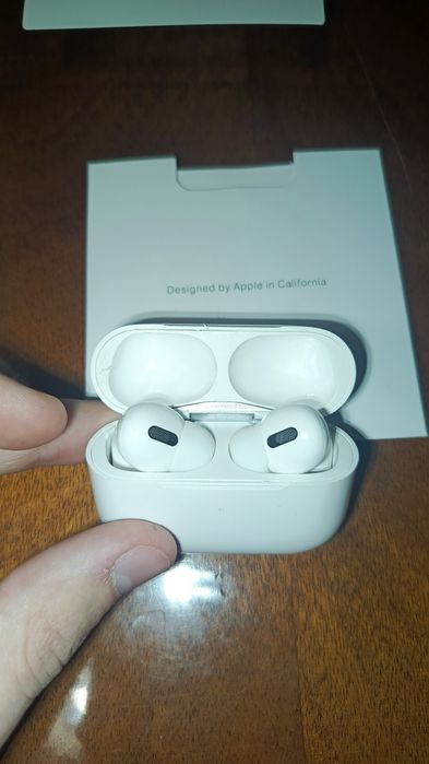 AirPods Pro навушники Apple