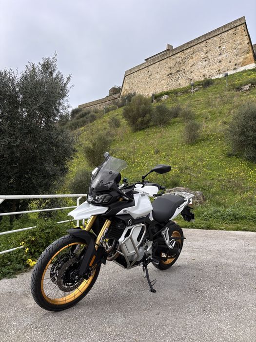 Voge 900 dsx -01/2025 2.800km