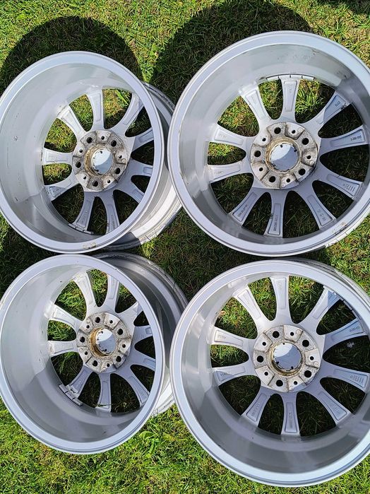 ŁĄDNE Alufelgi 17 5x120 ET34 OEM BMW Styling 395 RONAL