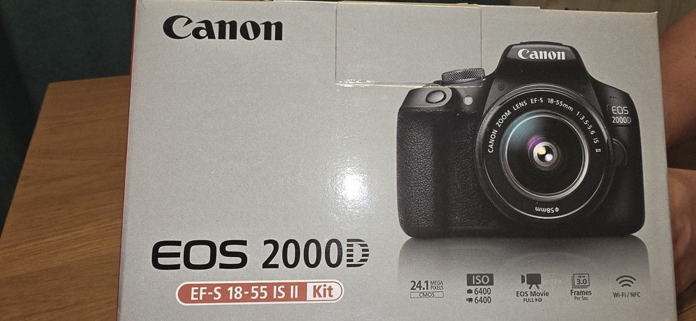 Aparat Canon eos 200D