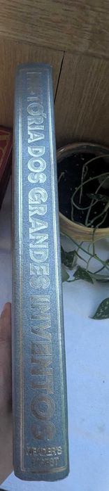 Livro "História dos Grandes Inventos" - Reader's Digest (Capa Dura)