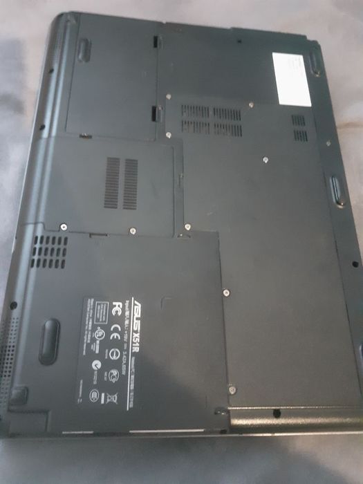 Laptop asus X51R uszkodzony