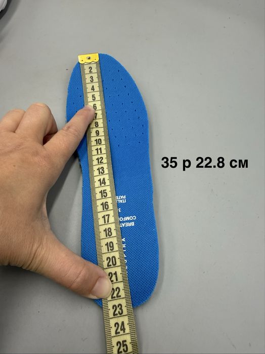 Кросівки Geox Spherica 35