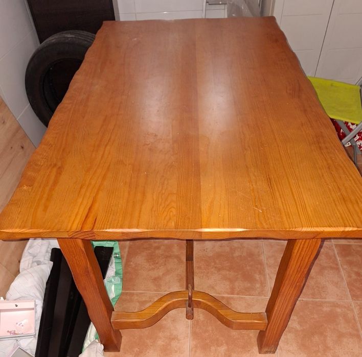 Mesa grande madeira