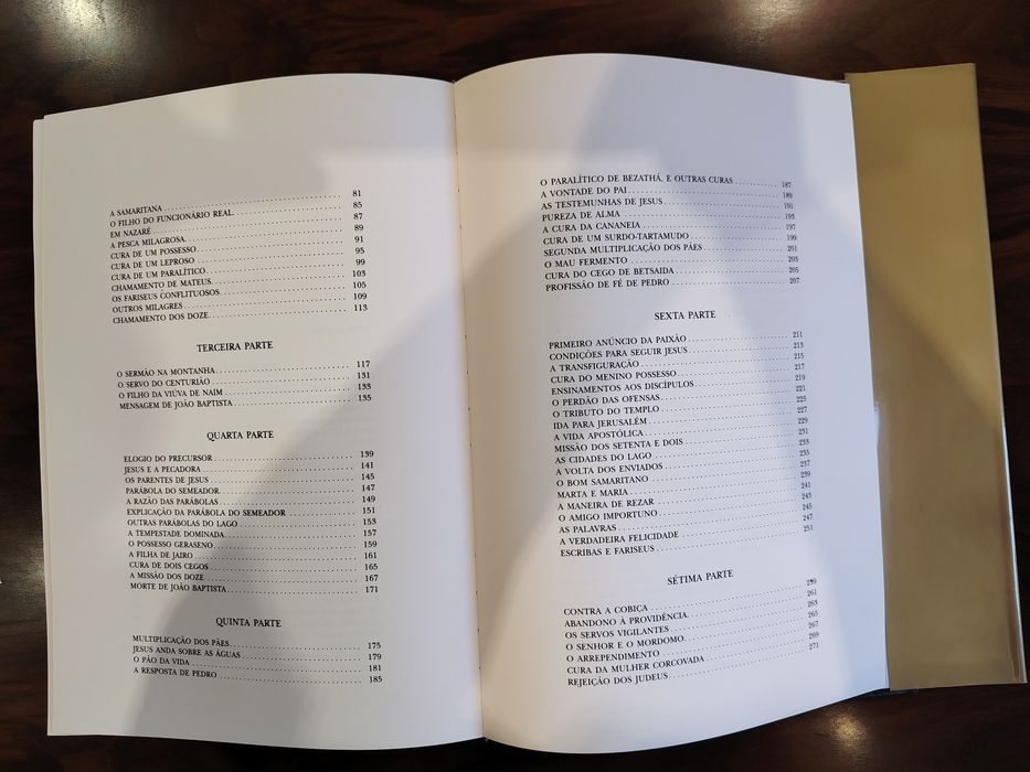 Livro "A vida de Jesus" de Raul Correia