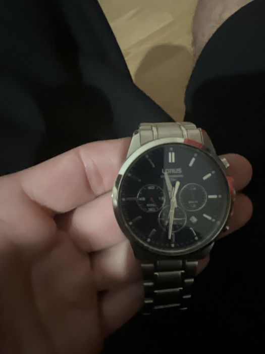 Vendo varios relogios