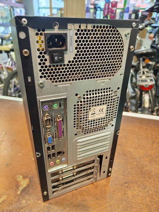 Komputer stacjonarny i5 8/2x500 HDD Radeon HD5800