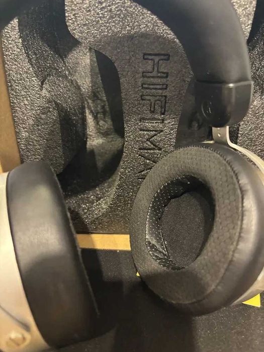 (2929/25) Słuchawki studyjne wokółuszne HiFiMAN HE400SE