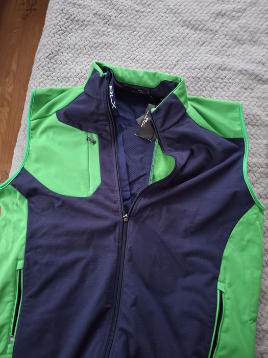 Продам  безрукавку POLO