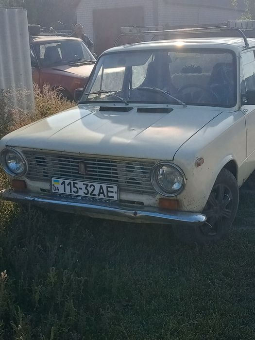 Продам машишу ваз 2101
