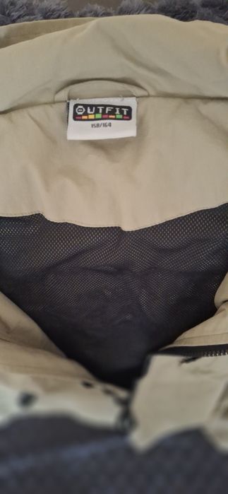 Kurtka deszczowa /wiatrówka