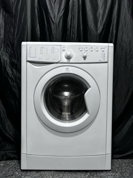 Суперузкая 4 кг 1000 об стиральная машина INDESIT. Доставка бесплатно