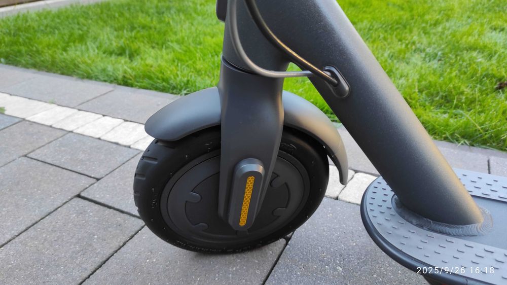 Hulajnoga Xiaomi Mi Electric Scooter Essential