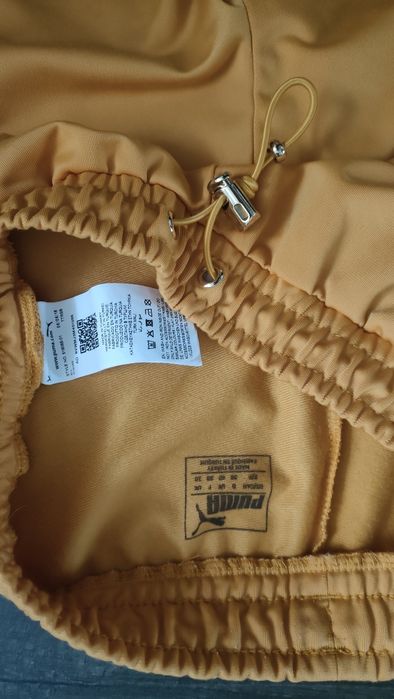 świetne deesowe spodnie PUMA