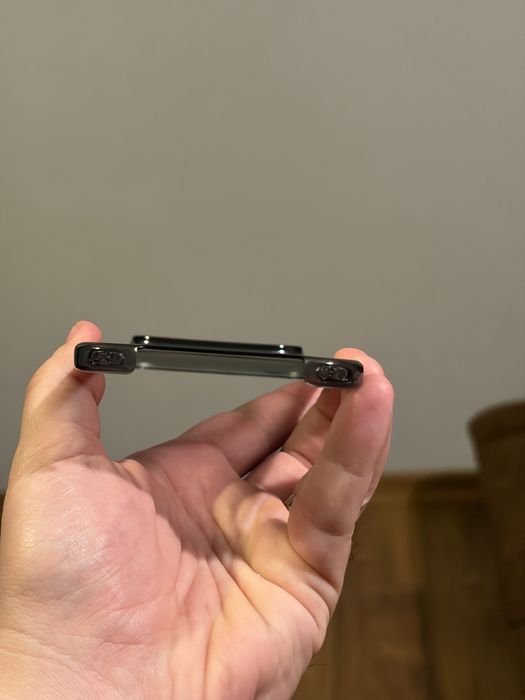 Оригінальний Apple Clear Case для iPhone Air