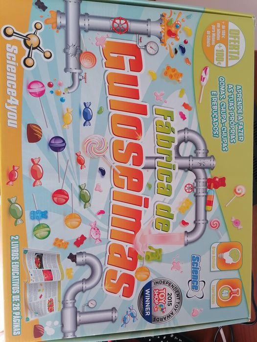 Vendo puzzles e jogos 4 em 1 e kit science 4 you