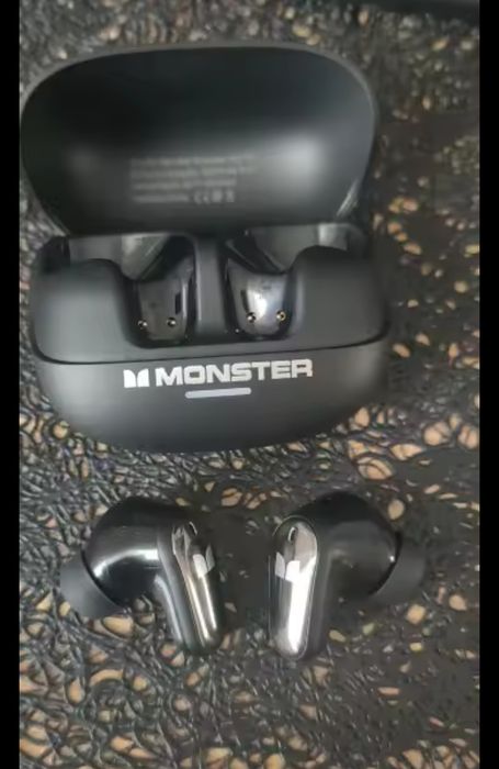 Monster MaxStar MegaBas [Czarne]