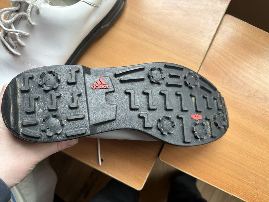 Adidas кросовки
