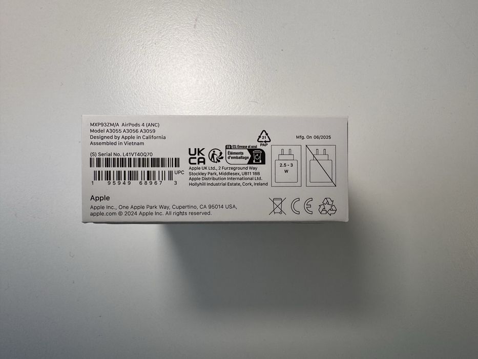 NOWE AirPods 4 z ANC (Aktywna Redukcja Szumów)