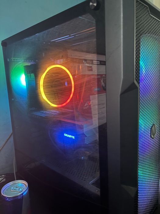 Komputer gamingowy// 4060ti// 32gb RAMu// i5 14600k // monitor 240hz