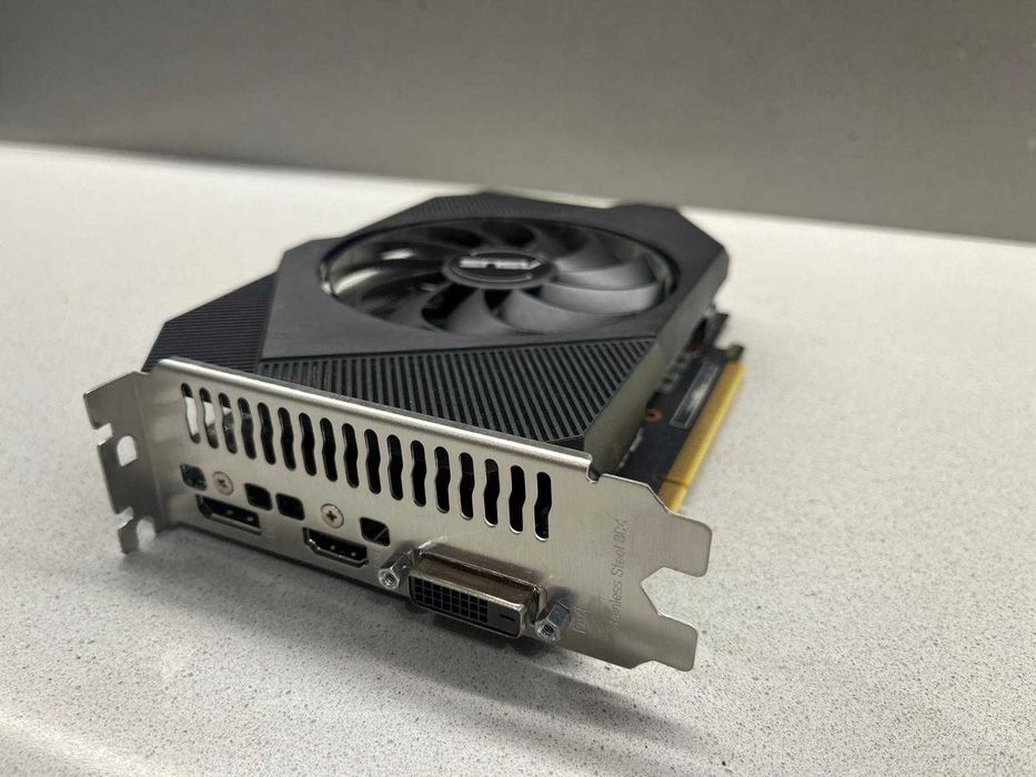 Asus TUF Gaming GeForce GTX 1650 SUPER OC edition 4GB