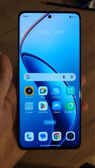 Realmi 12 pro +