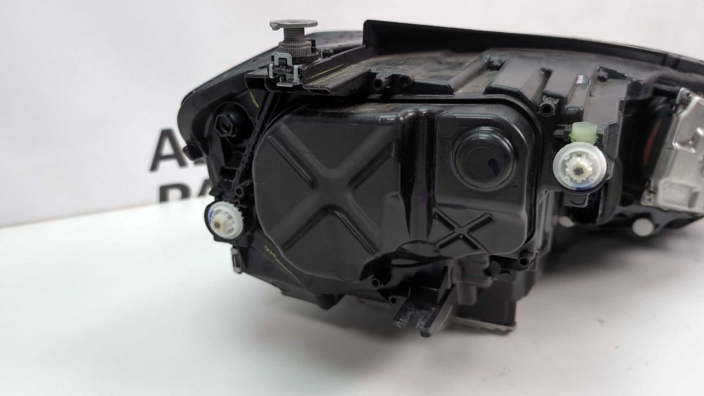 Фара левая в сборе с Volkswagen Golf 2018 (mk7.5) GTI Хэтчбек