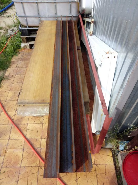 Katownik stalowy 80x80x8 mm. Stal.