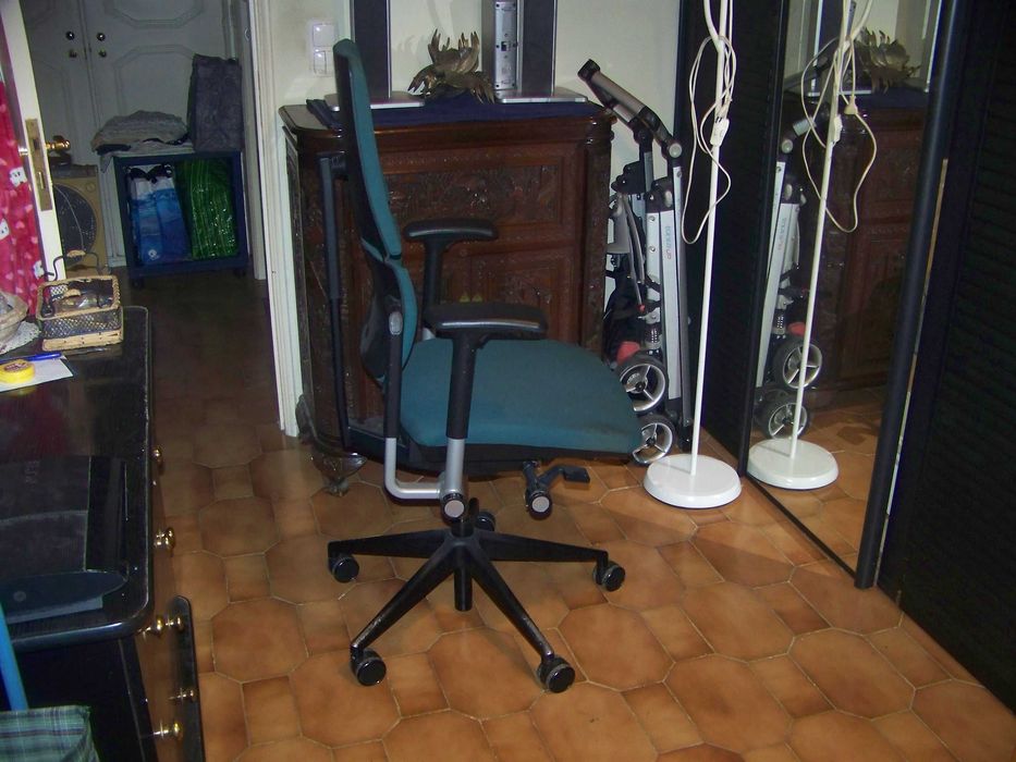 cadeira de escritório giratória