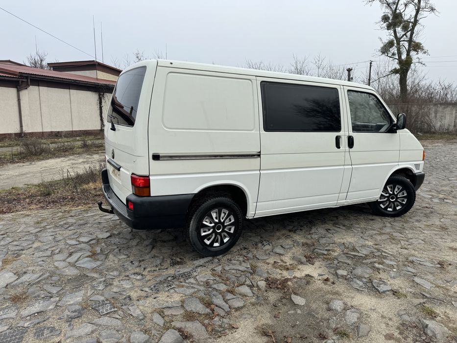 Продаю т4 2.5 в хорошому стані