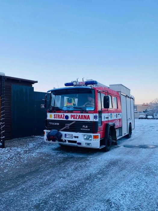 Zabezpieczenie prac niebezpiecznych pożarowo wozem strażackim