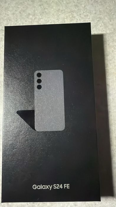 Продам Samsung S24 FE / 128 GB