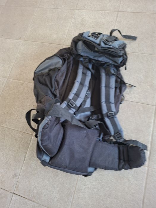 Mochila caminhada 65L
