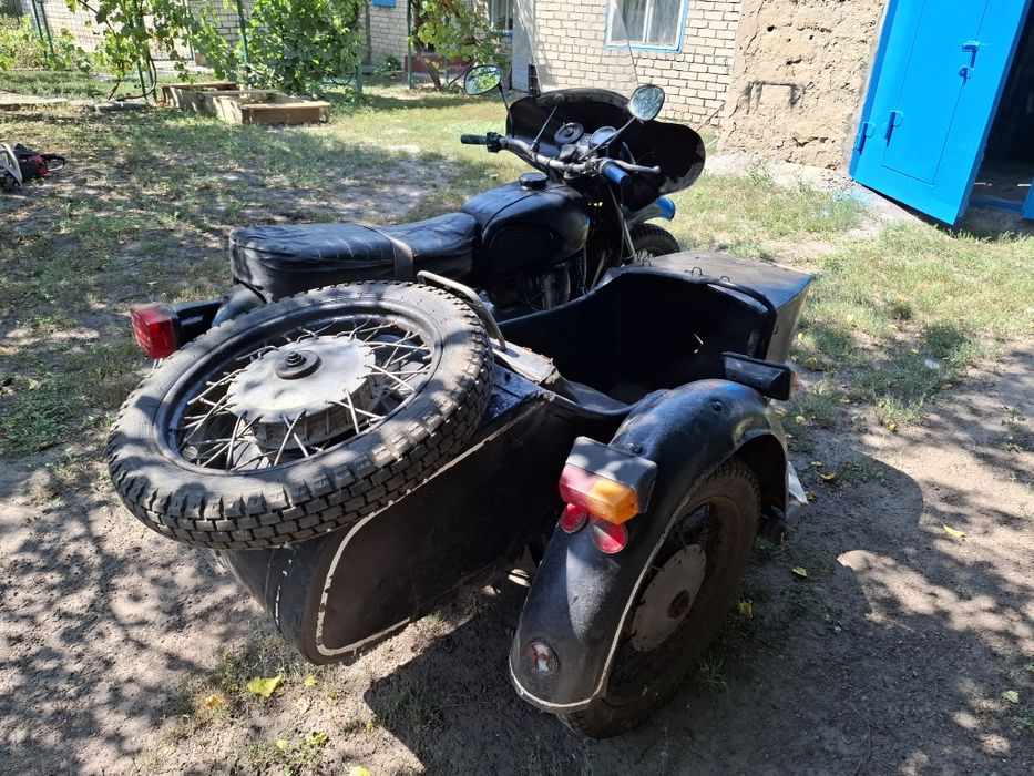 Срочно, хороший торг!!! Продам Днепр МТ 10