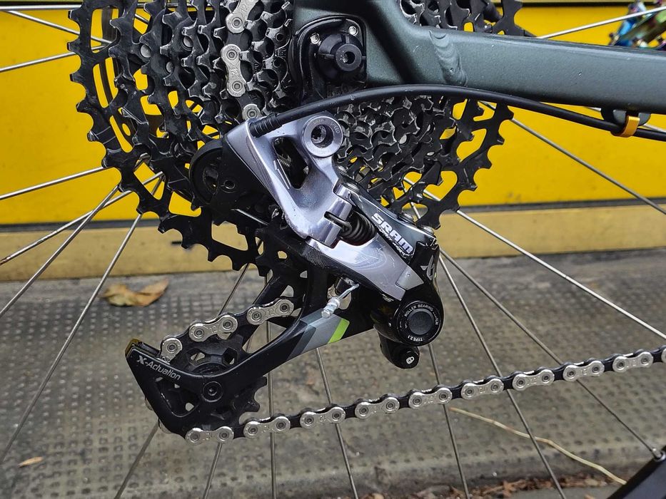 Sprzedam rower MTB na nowej ramie CUBE AimRace z markowym sprzętem