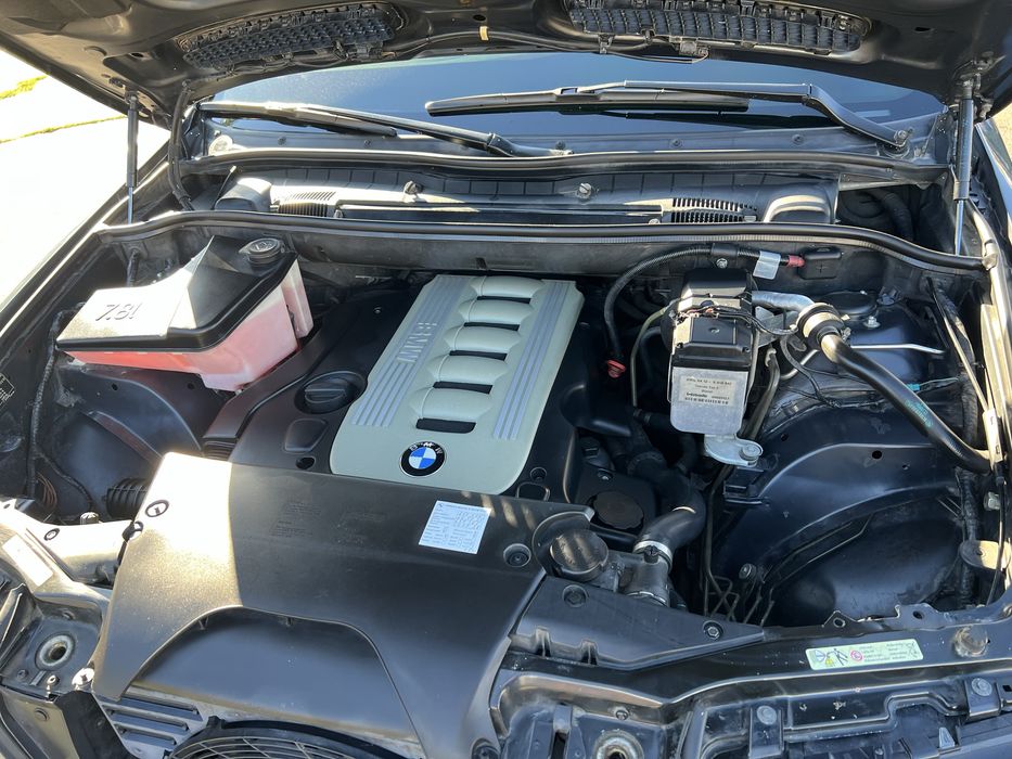Продам Bmw х5 е53