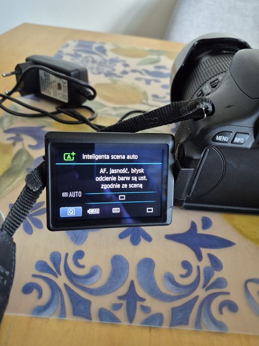Aparat Canon 600D dwa obiektywy!