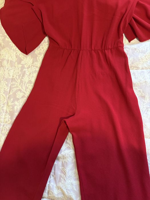 Macacão Zara………..