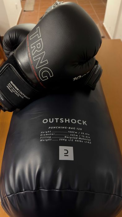 Saco de Boxe OUTSHOCK 120 — Como Novo + Luvas Oferta