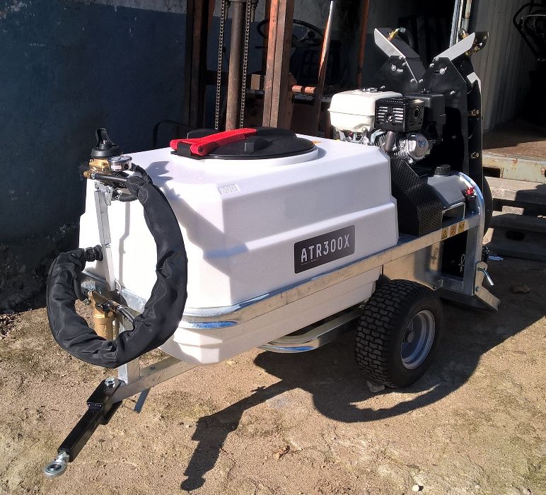Pulverizador de Turbina [Rebocável / Motor] - 300lts