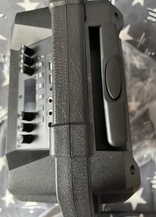 Портативна колонка Bluetooth