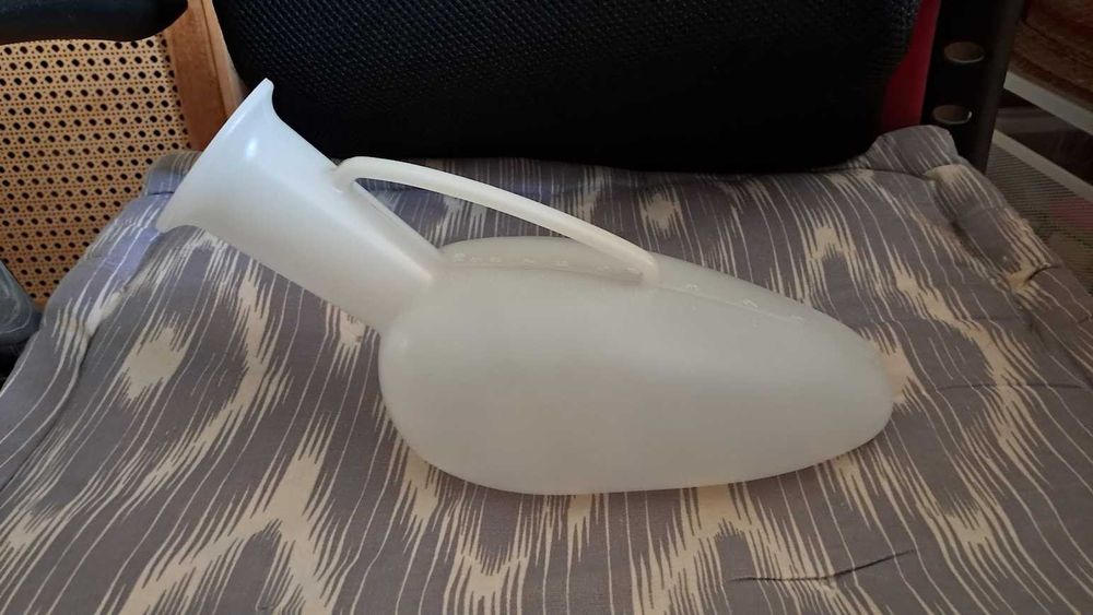 Urinol 1 litro - plástico