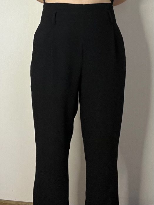 Брюки Stradivarius