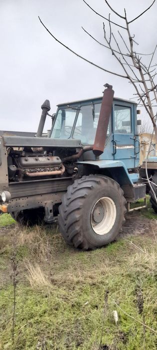 Продам трактор т150