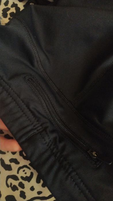 Термошорти asics