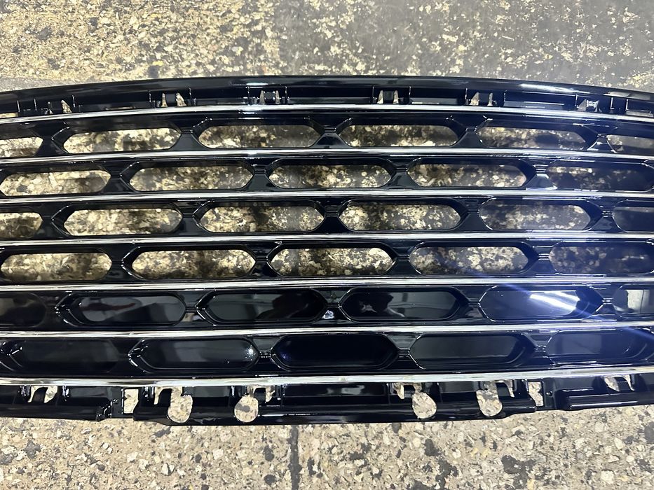 Решітка радіатора Ford Escape, Kuga 2020-2023