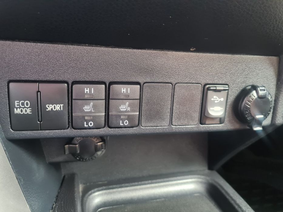продам Toyota RAV4