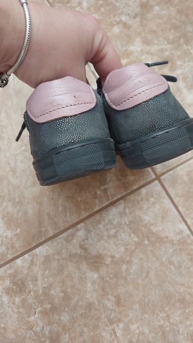 Взуття шнуроване Lasocki